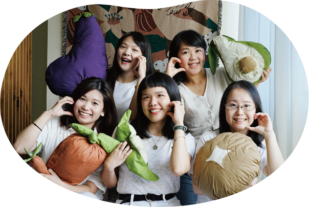 emploee group photo
